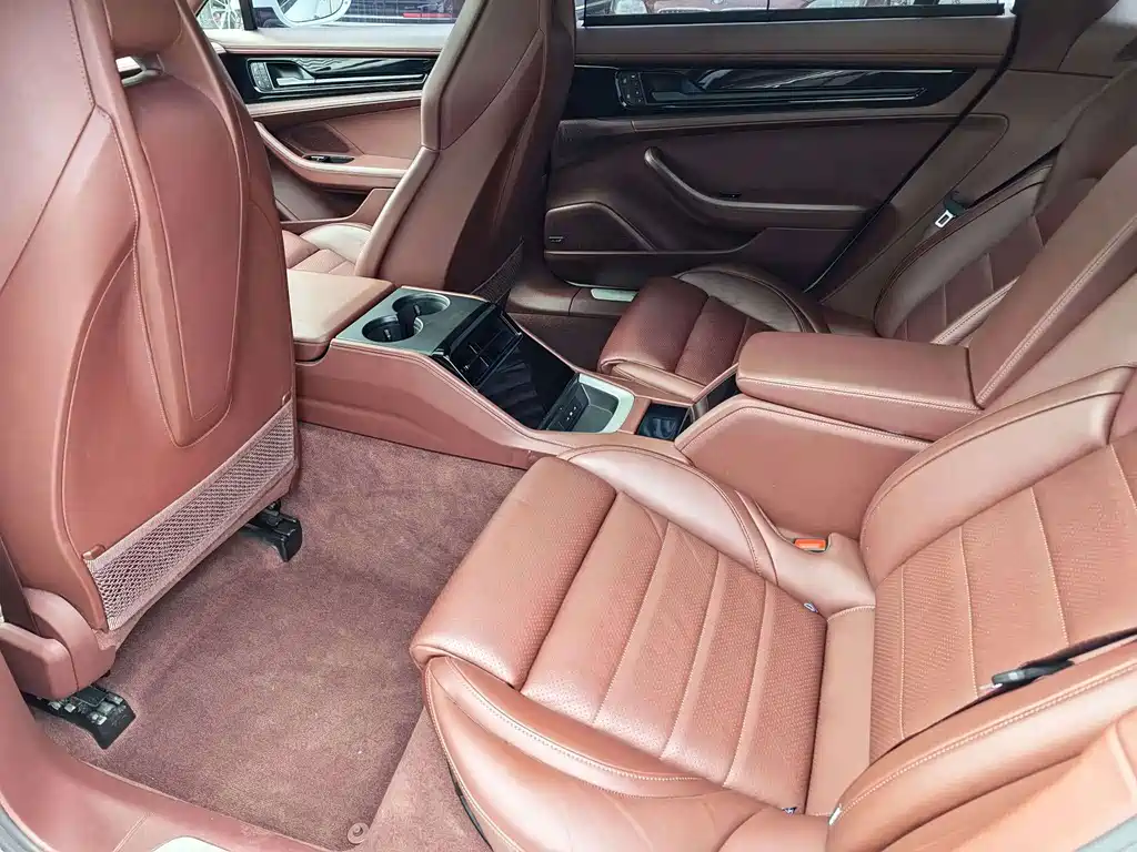 Porsche Panamera — миниатюра 16