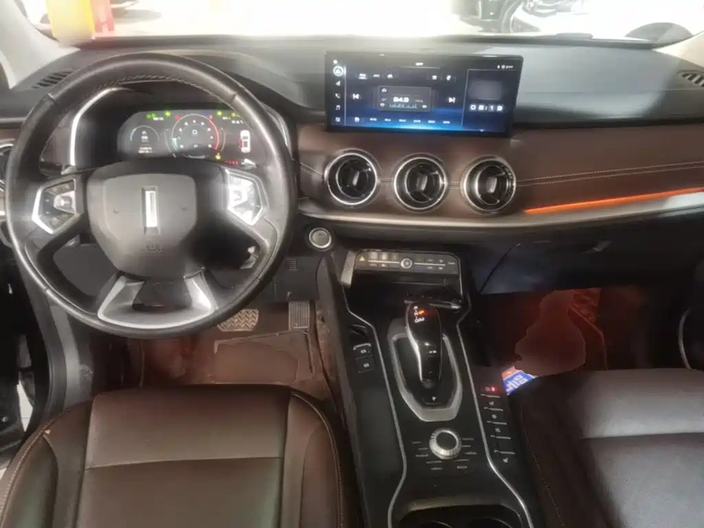 Wey Wey VV6 — миниатюра 10