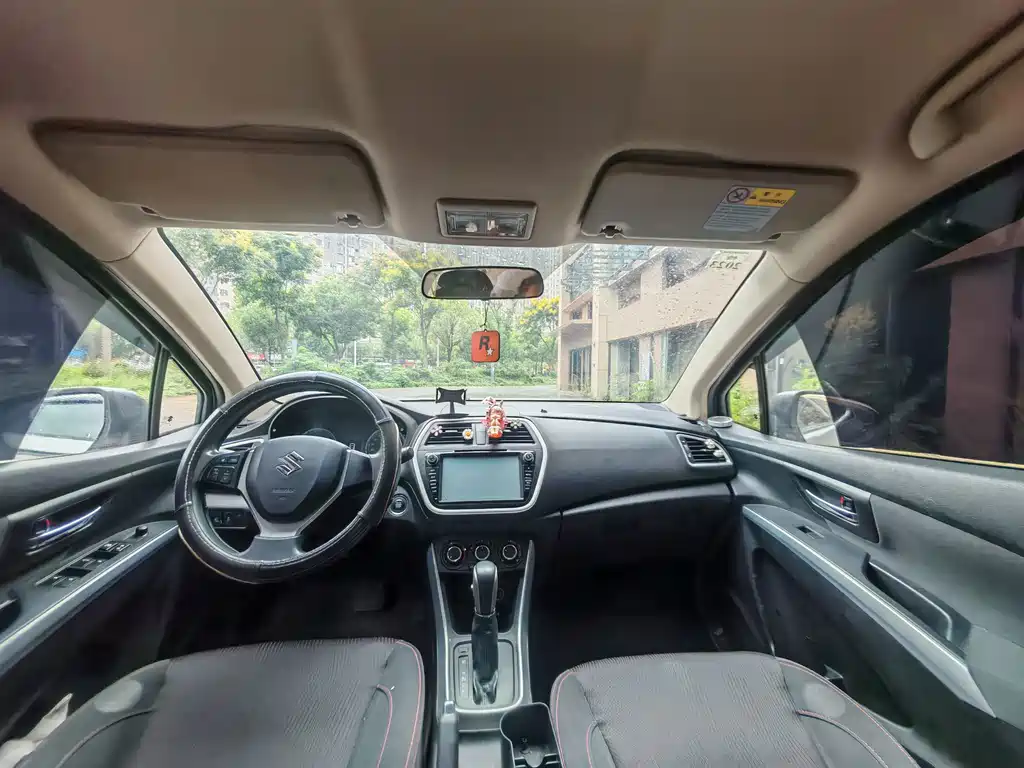 Suzuki S-Cross — миниатюра 5