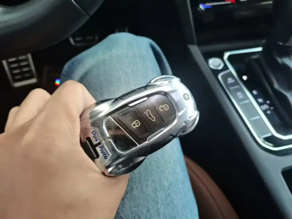Volkswagen CC — миниатюра 9