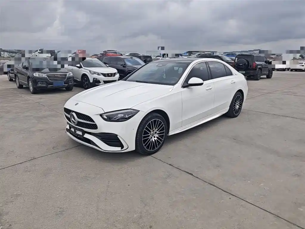 Mercedes-Benz C-Class 2022