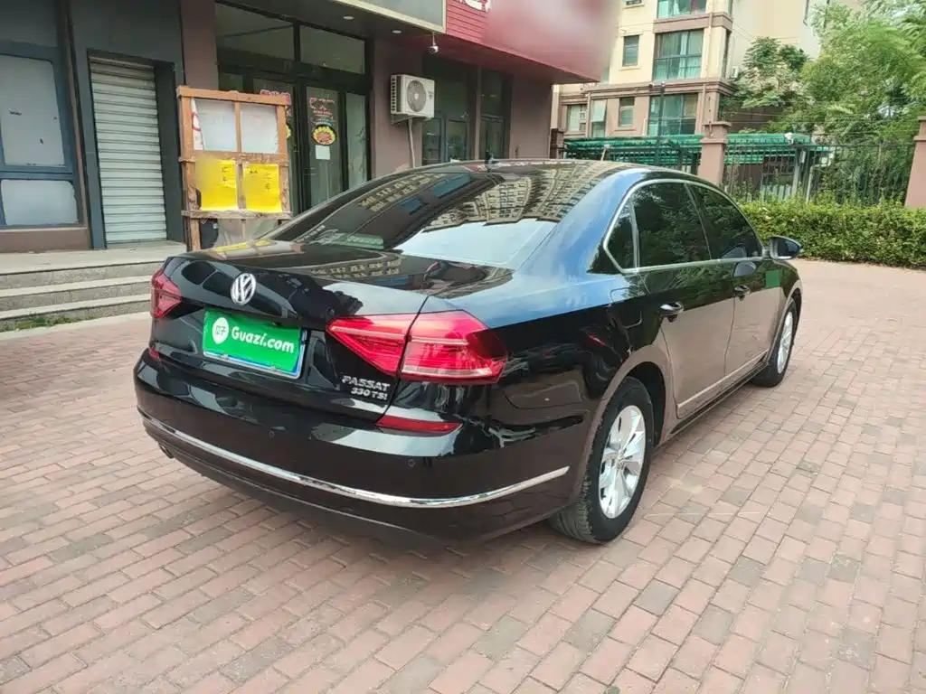 Volkswagen Passat — миниатюра 7