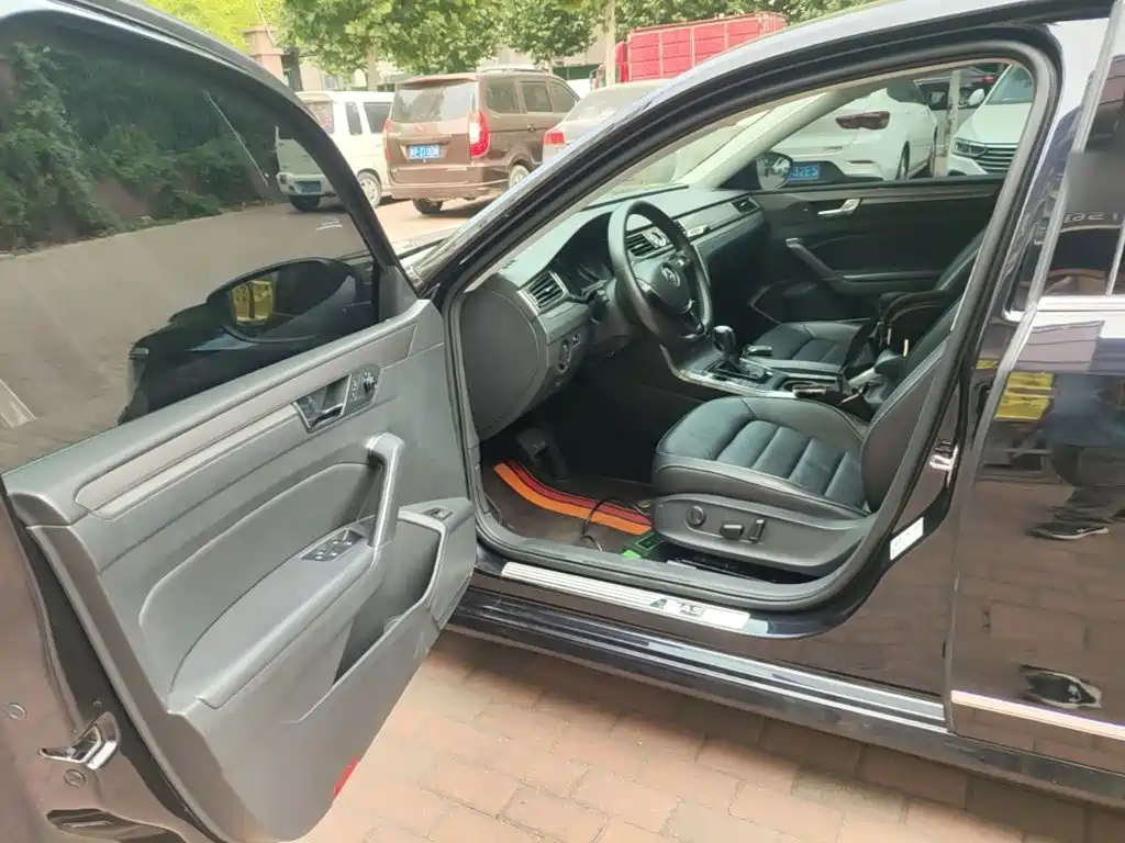 Volkswagen Passat — миниатюра 16