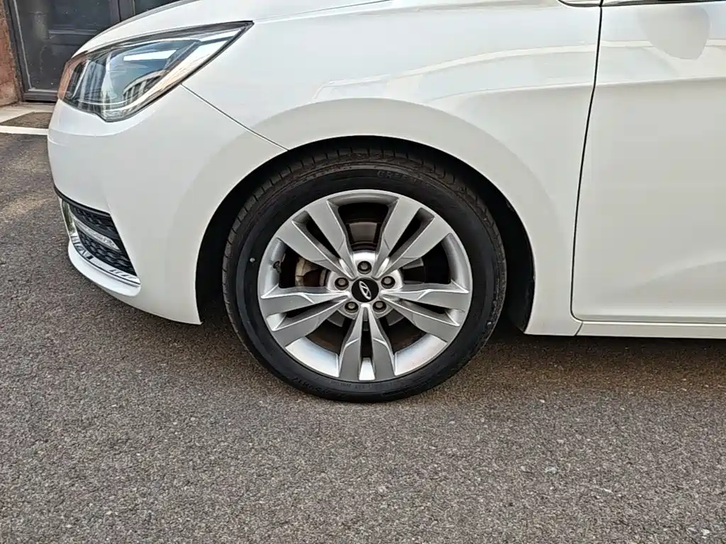 Chery Arrizo 5 — миниатюра 23