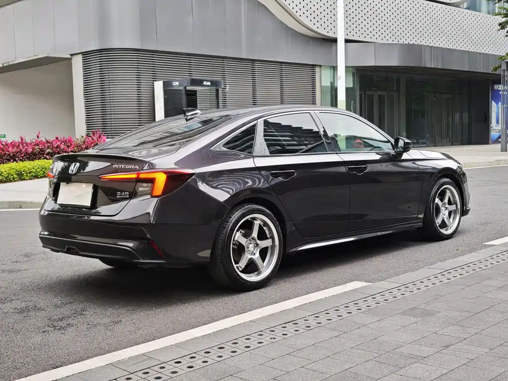 Honda Integra 2023 240TURBO CVT Luxury
