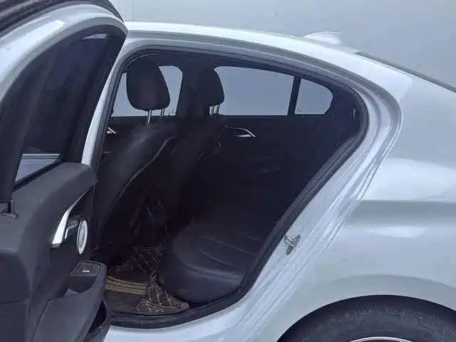BMW 1 Series — миниатюра 9