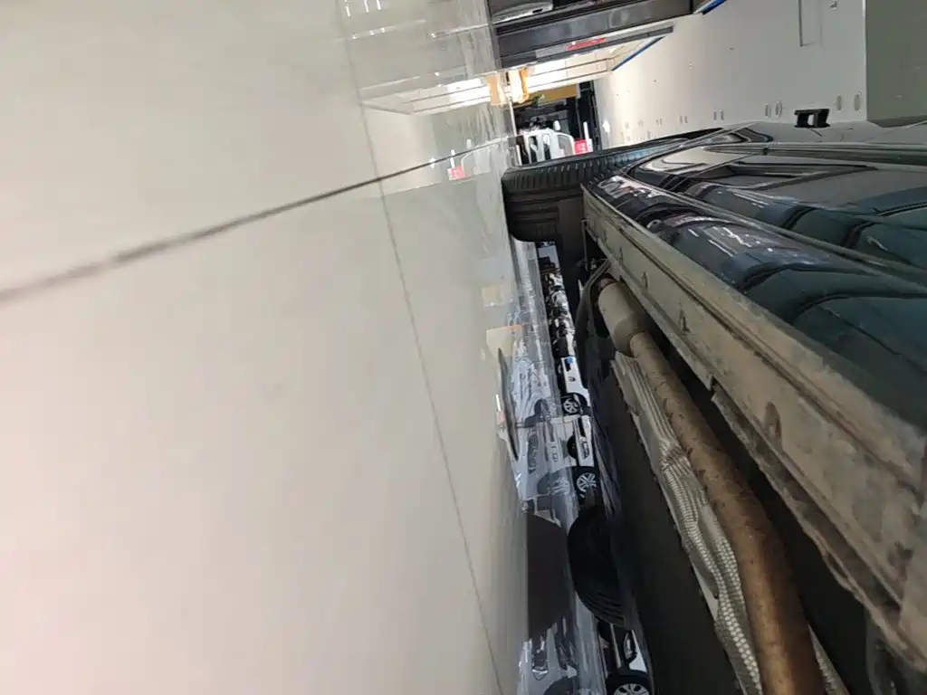 Li Auto Li L6 — миниатюра 21