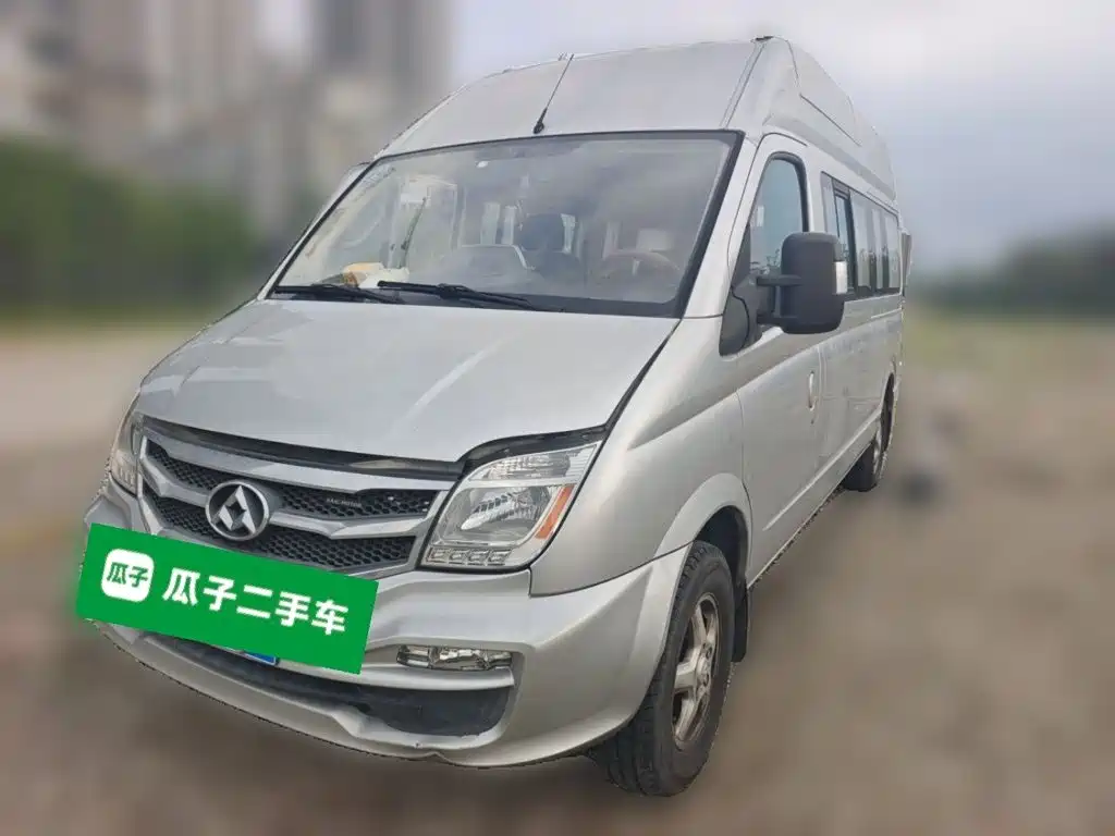 MAXUS V80 — миниатюра 2