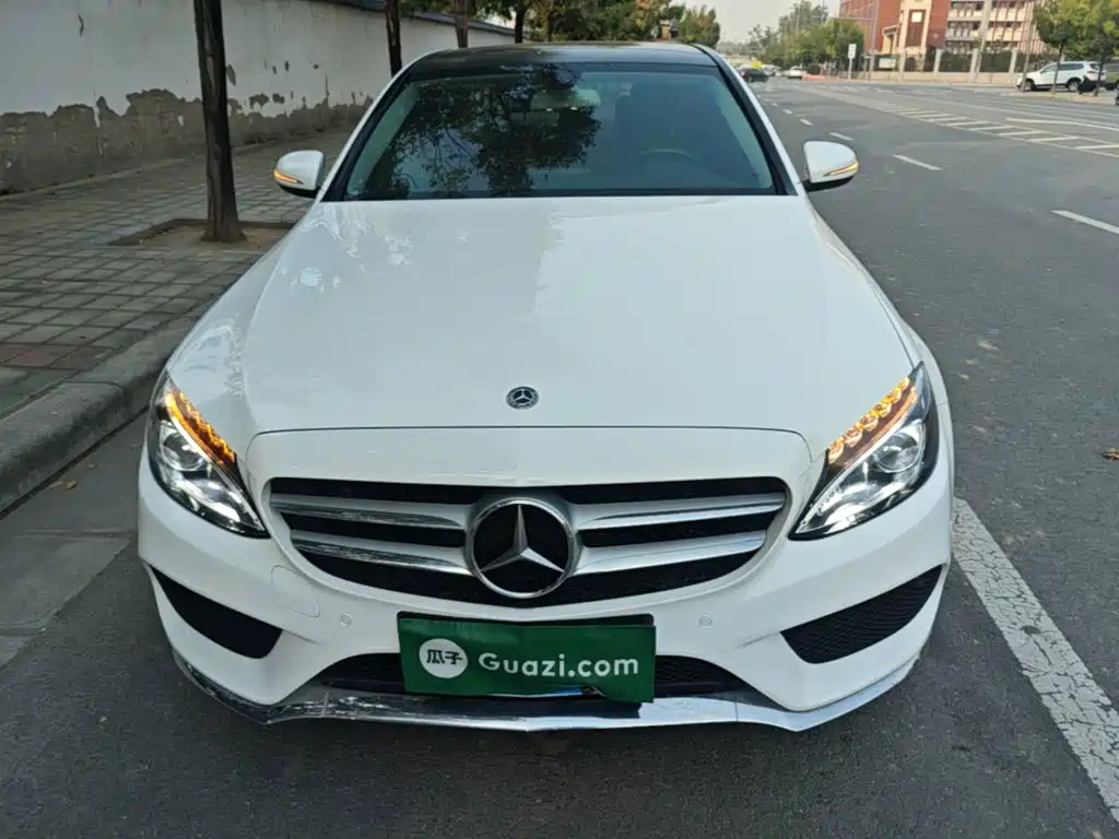 Mercedes-Benz C-Class — миниатюра 3