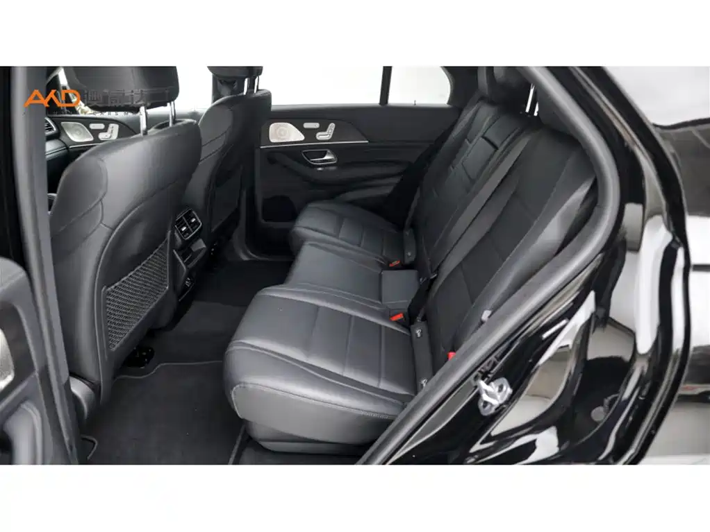 Mercedes-Benz GLE (Import) — миниатюра 7