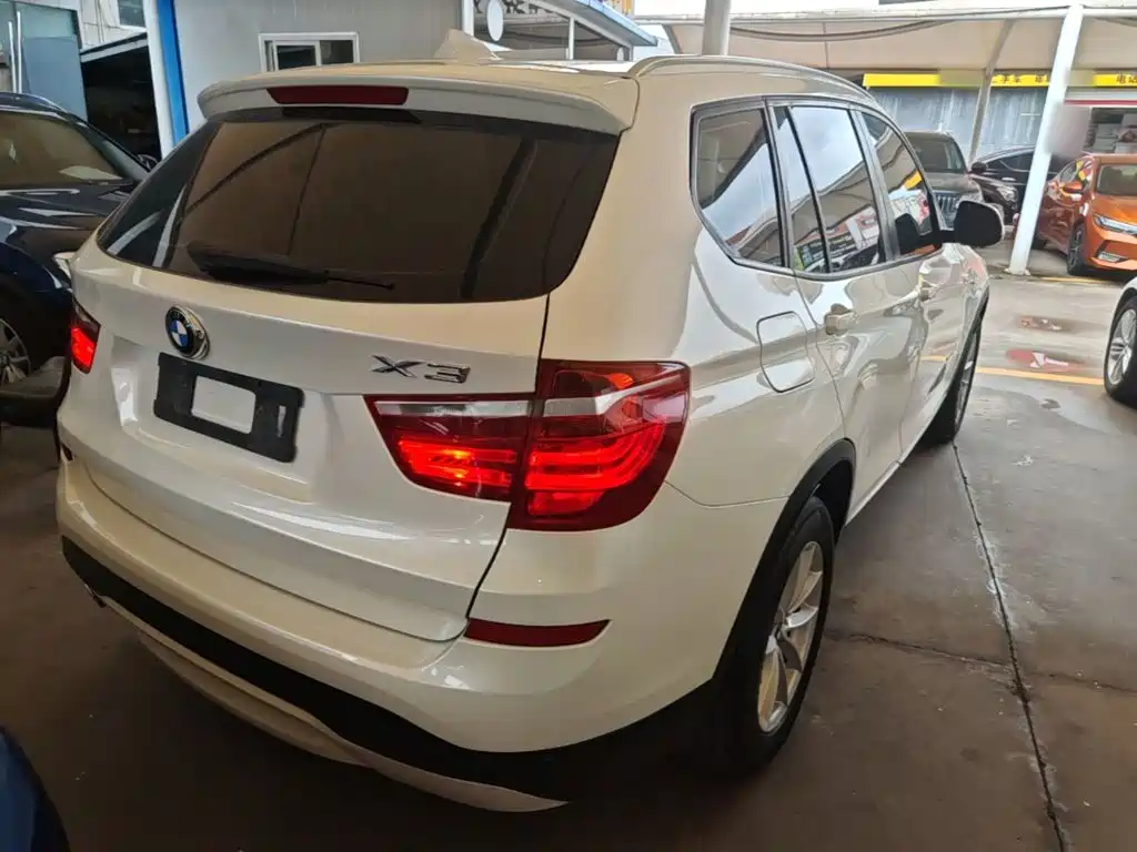 BMW X3 (Import) — миниатюра 7