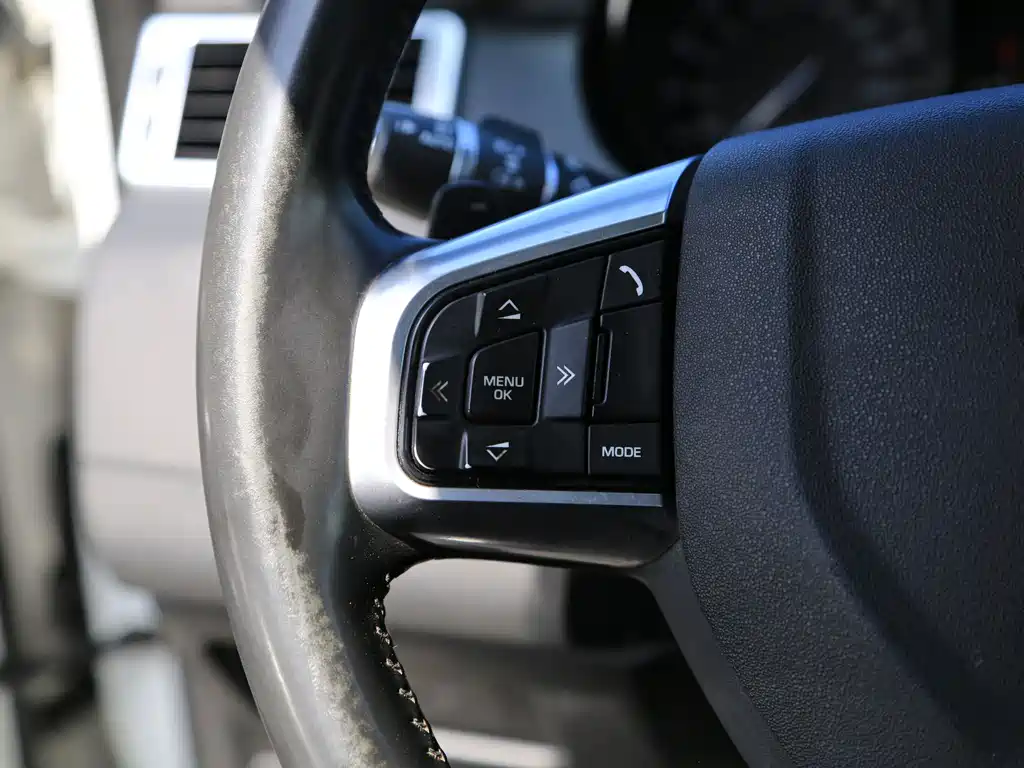 Land Rover Discovery Sport — миниатюра 8