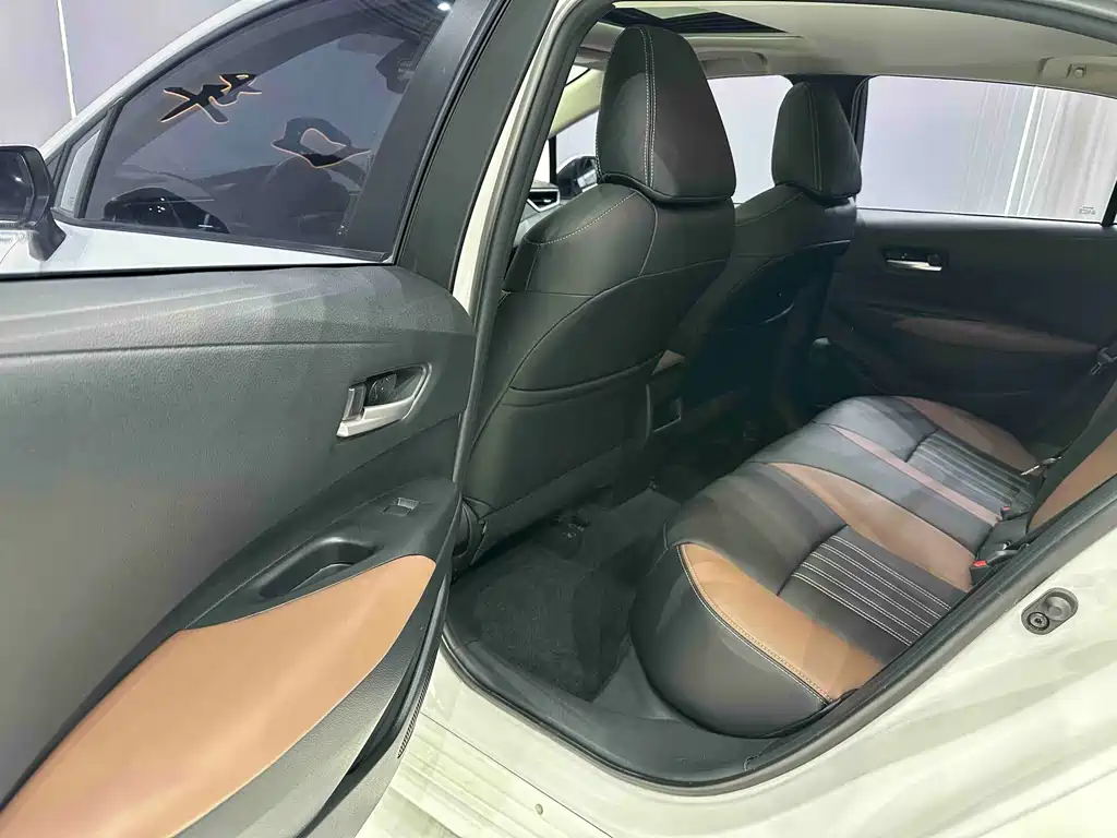 Toyota Corolla — миниатюра 16