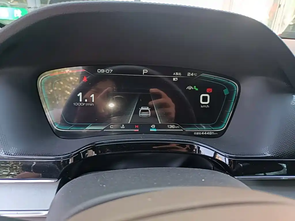 BYD Tang — миниатюра 12