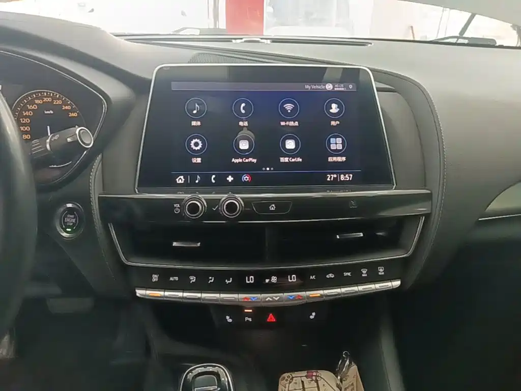 Cadillac CT5 — миниатюра 13