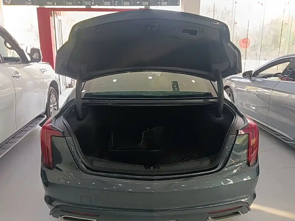 Cadillac CT5 — миниатюра 19