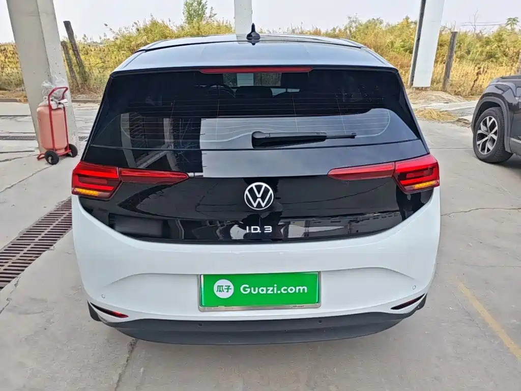 Volkswagen ID.3 — миниатюра 6