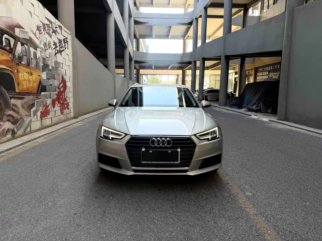 Audi A4L — миниатюра 2