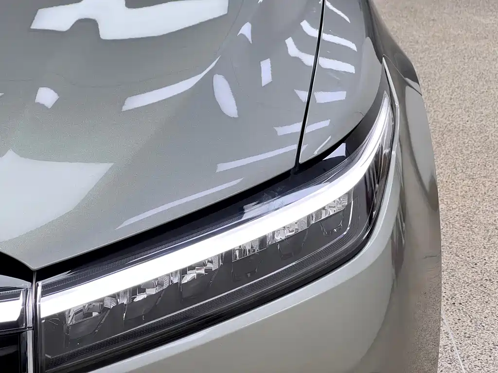 Li Auto Li ONE — миниатюра 8