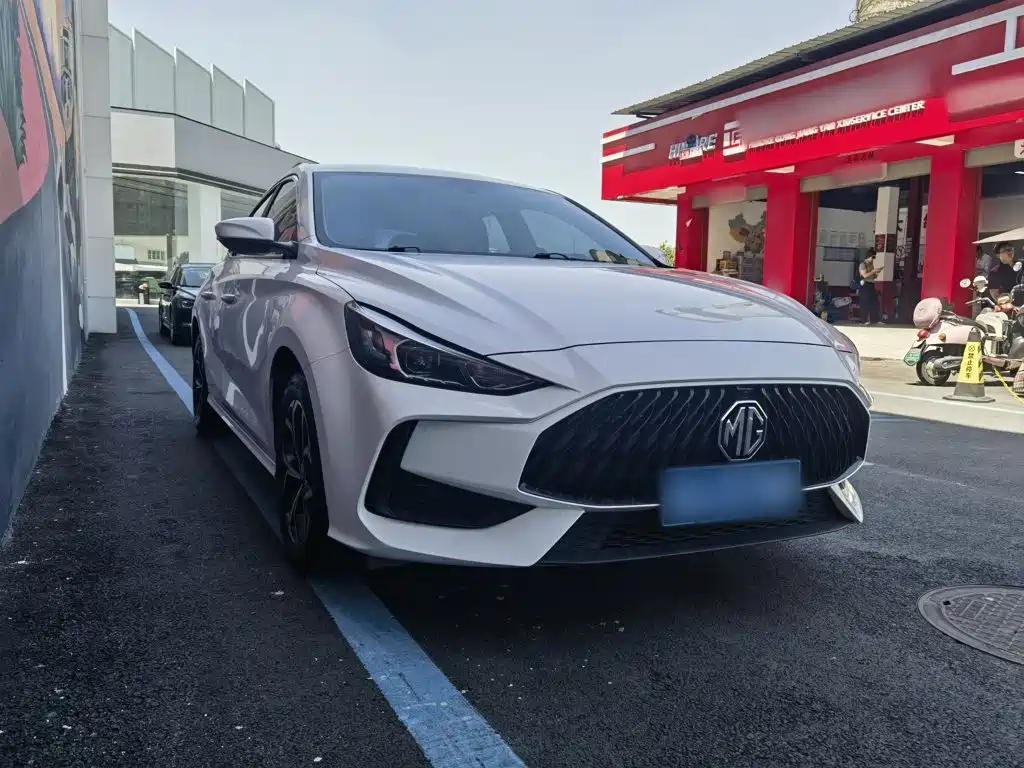 MG MG5 — миниатюра 25