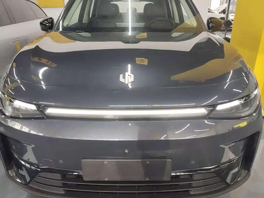 Leapmotor Leapmotor C10 — миниатюра 3