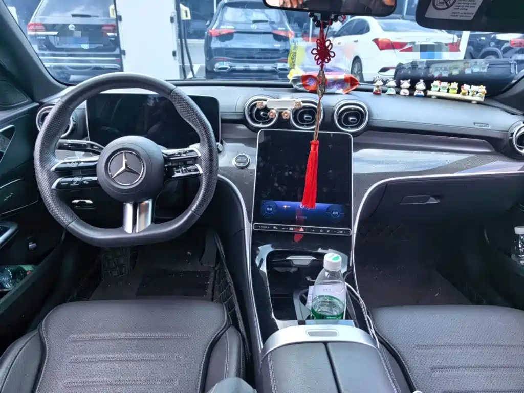 Mercedes-Benz C-Class — миниатюра 5
