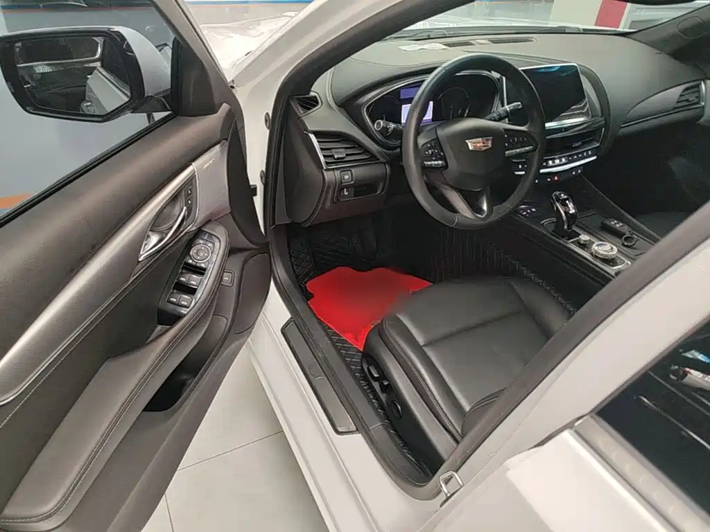 Cadillac CT5 — миниатюра 16