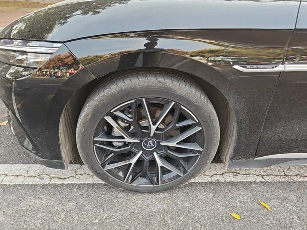 BYD Han — миниатюра 23