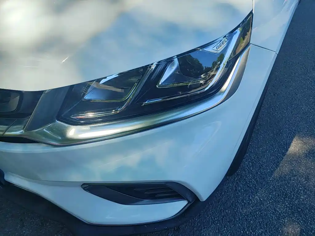 Geely Binyue — миниатюра 24
