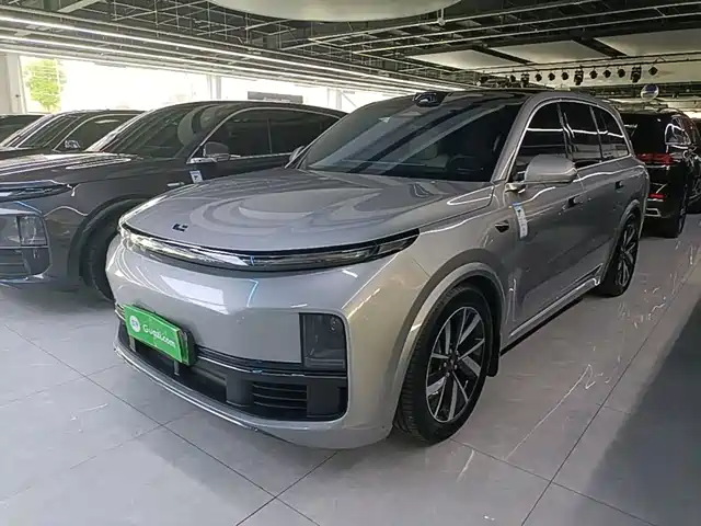 2024 Li Xiang L8