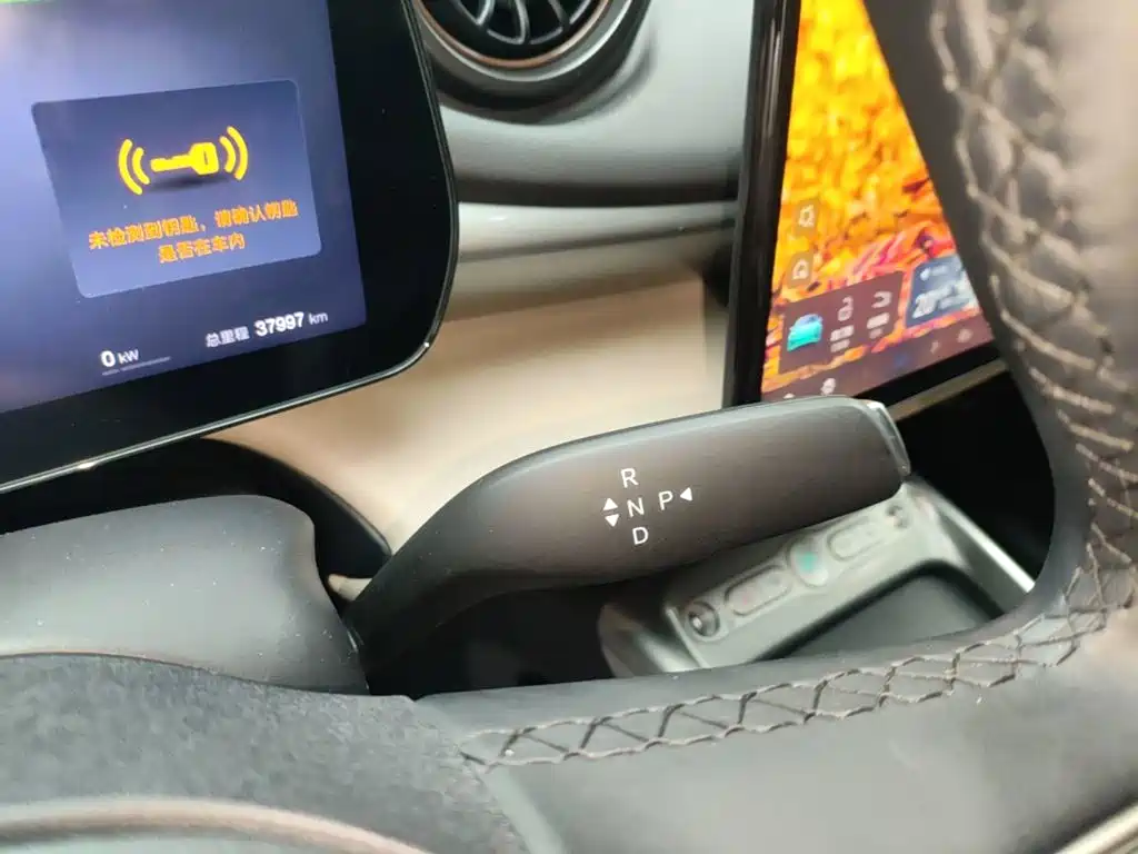 BYD Dolphin — миниатюра 14