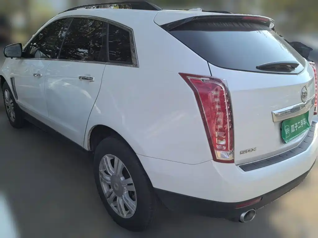 Cadillac SRX — миниатюра 25