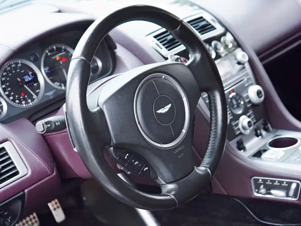 Aston Martin Rapide 2010 6.0L