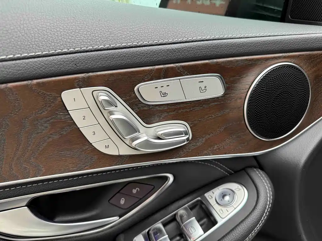 Mercedes-Benz GLC — миниатюра 15