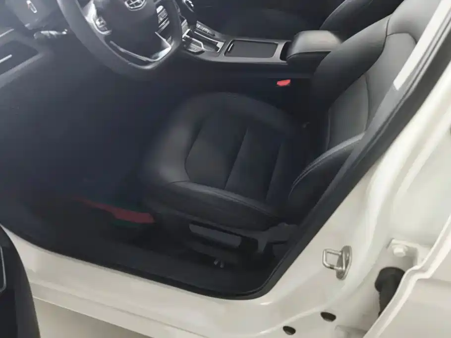 Geely Emgrand GL — миниатюра 9