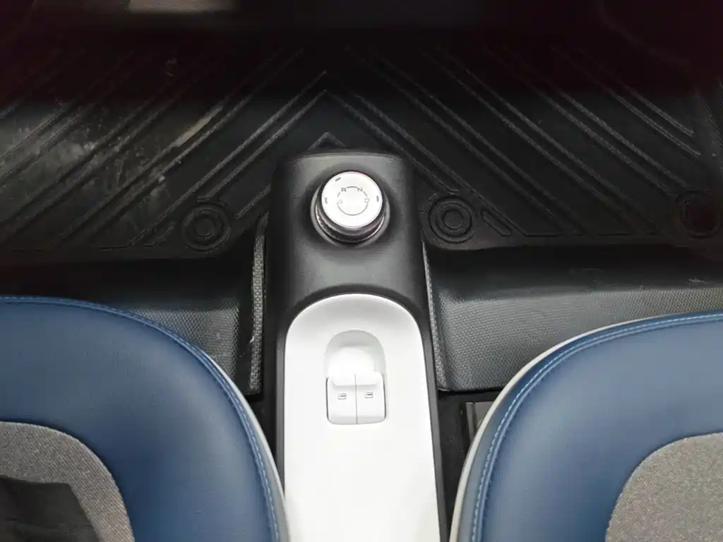 Wuling MINIEV — миниатюра 14