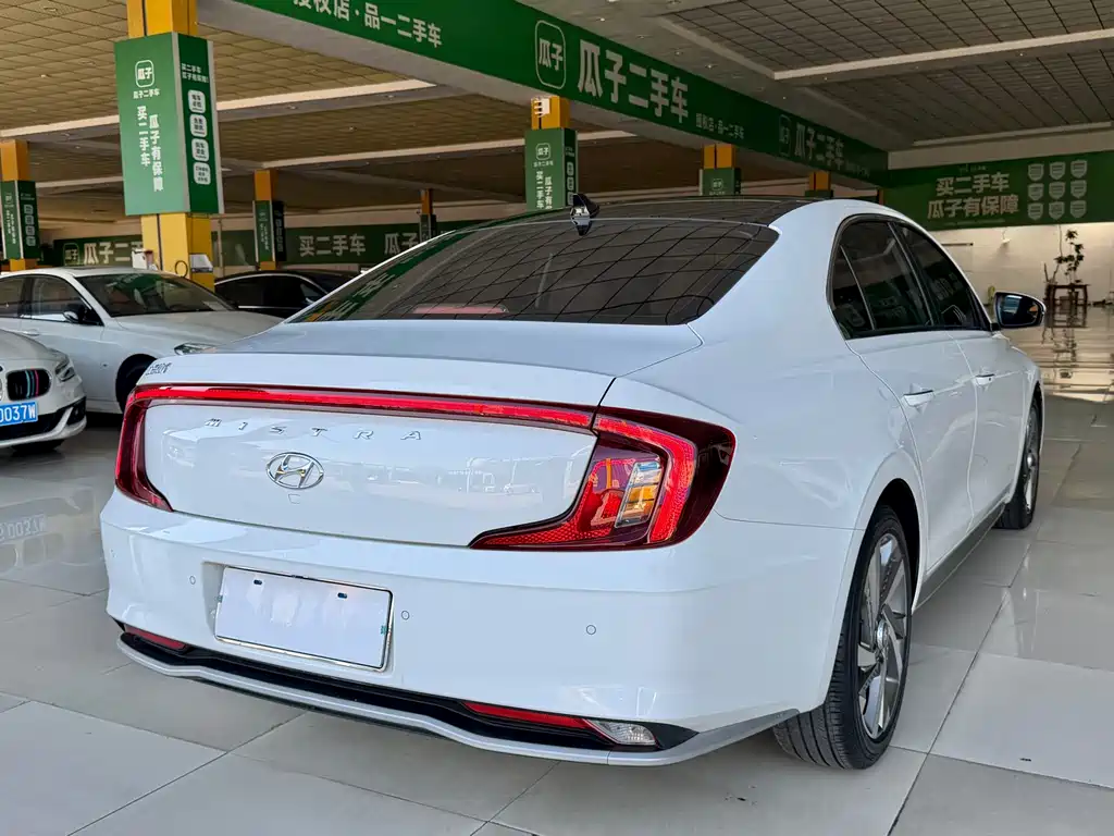 Hyundai Mistra — миниатюра 12