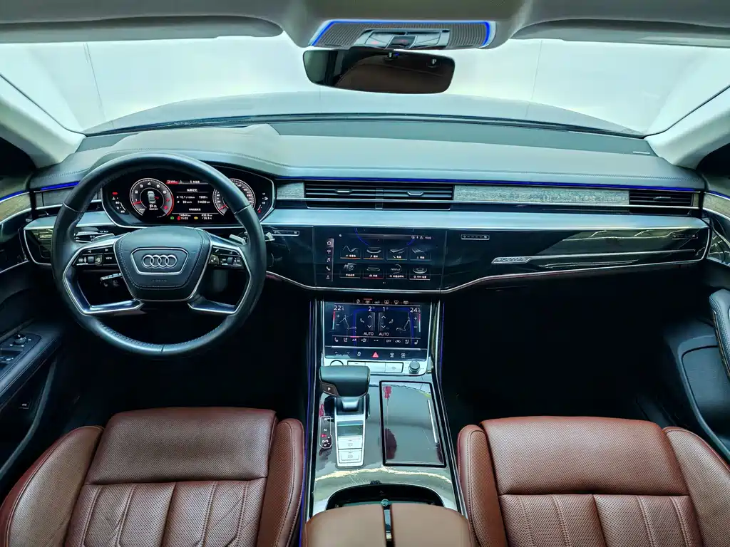 Audi A8 — миниатюра 10
