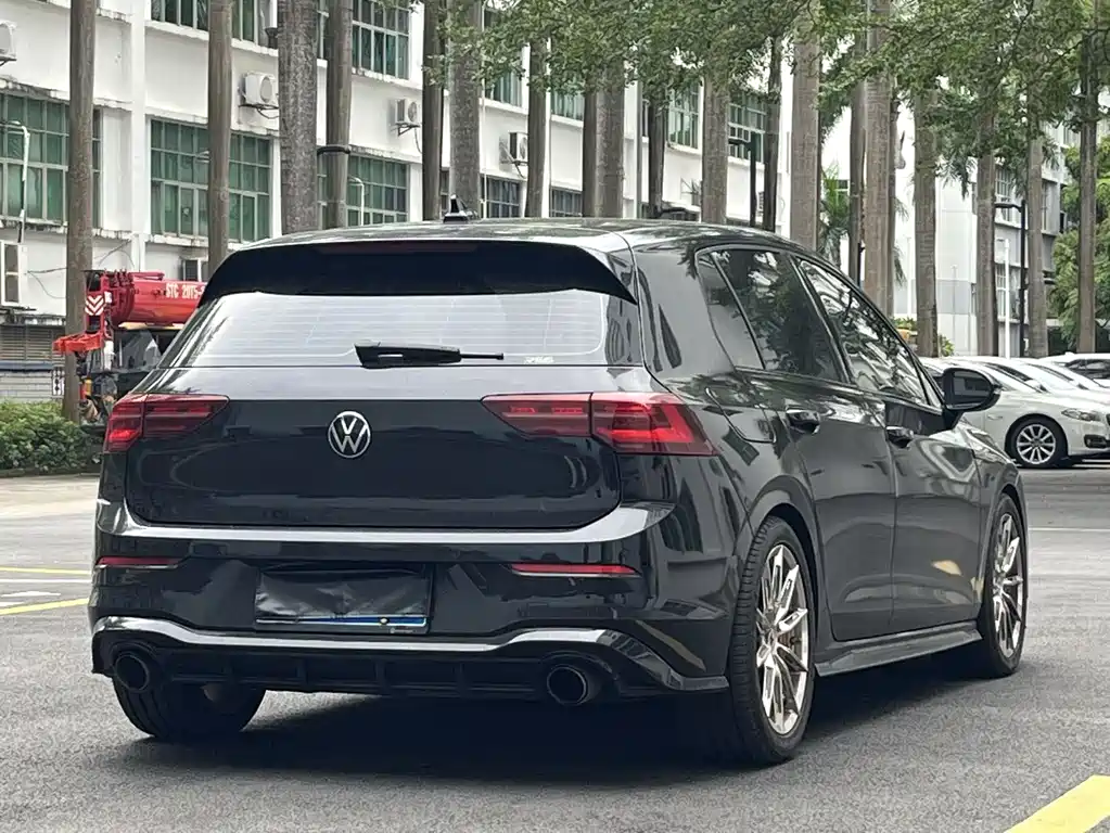 Volkswagen Golf — миниатюра 17