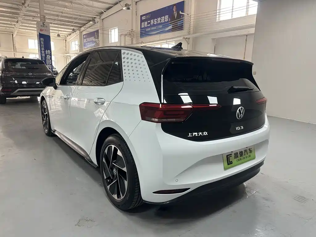 Volkswagen ID.3 — миниатюра 6