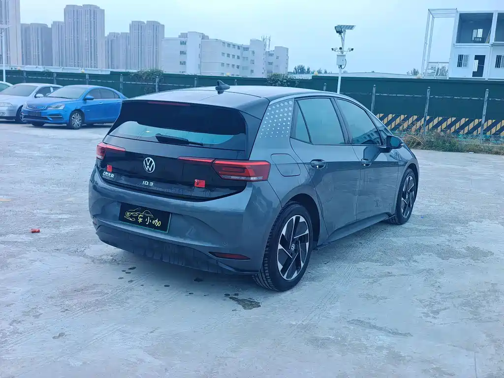 Volkswagen ID.3 — миниатюра 6