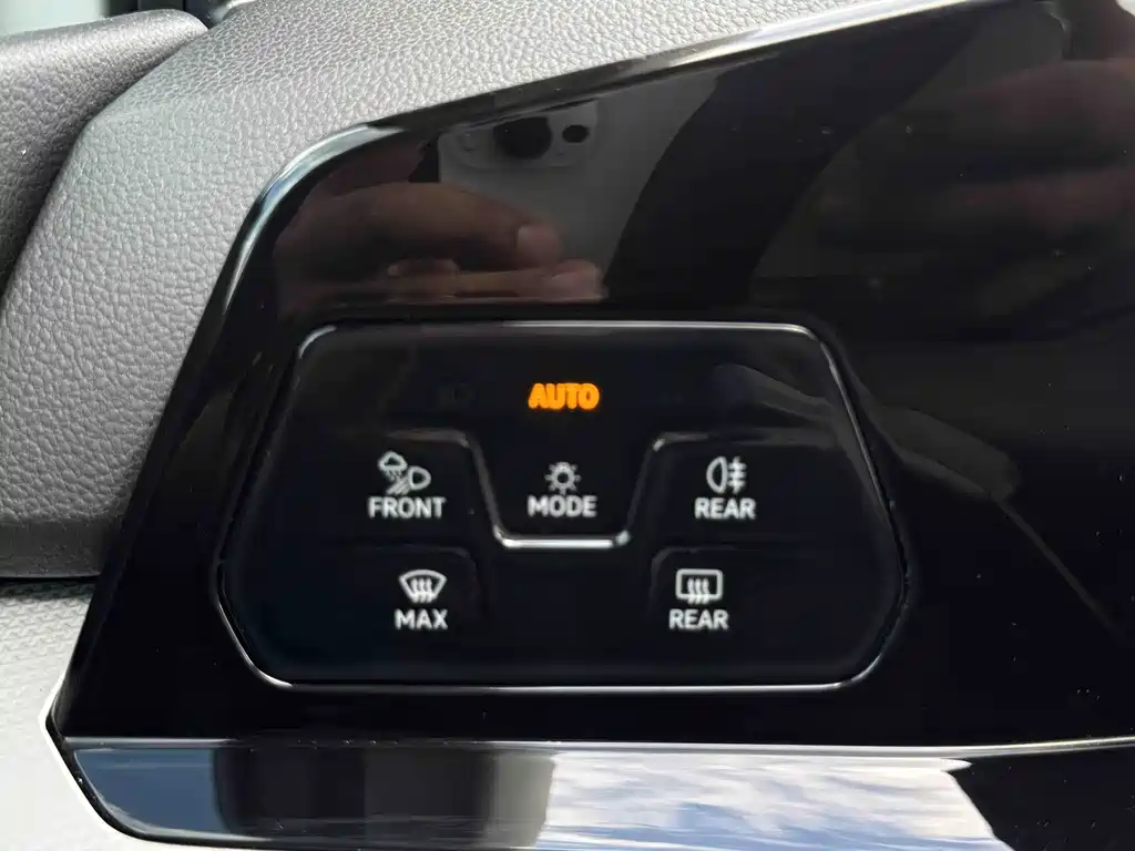 Volkswagen Golf — миниатюра 11