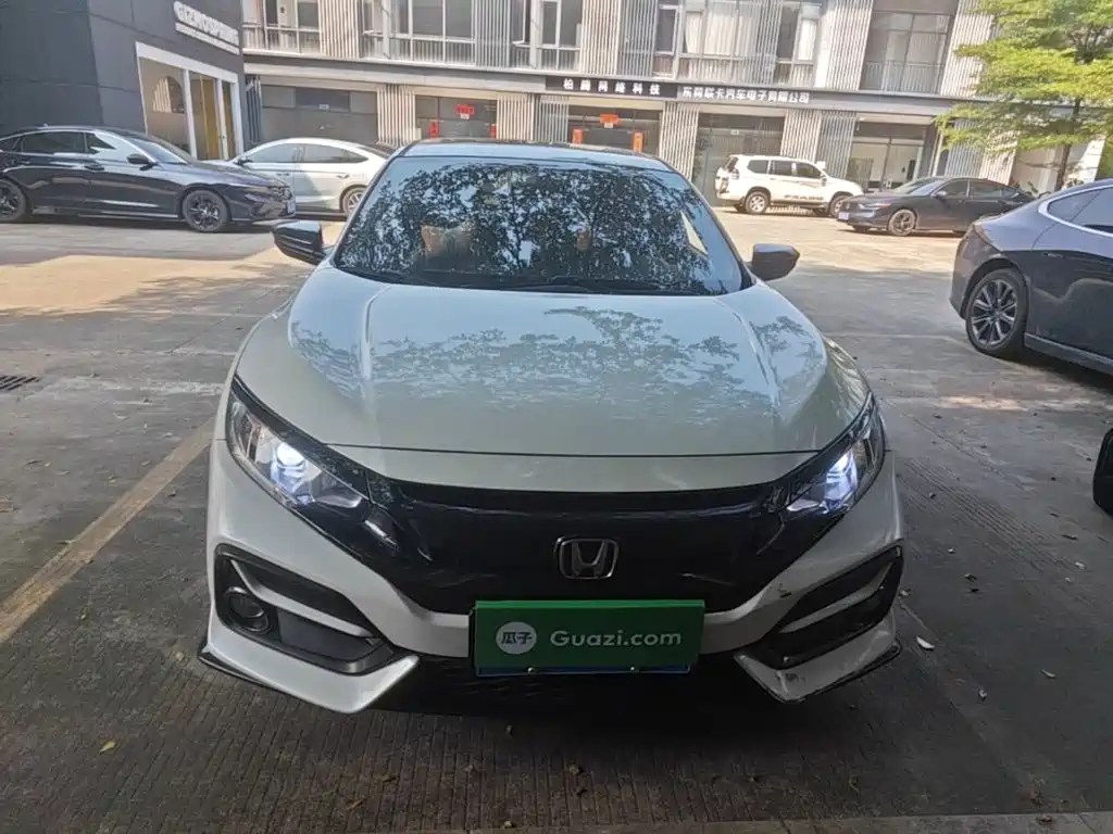 Honda Civic — миниатюра 3
