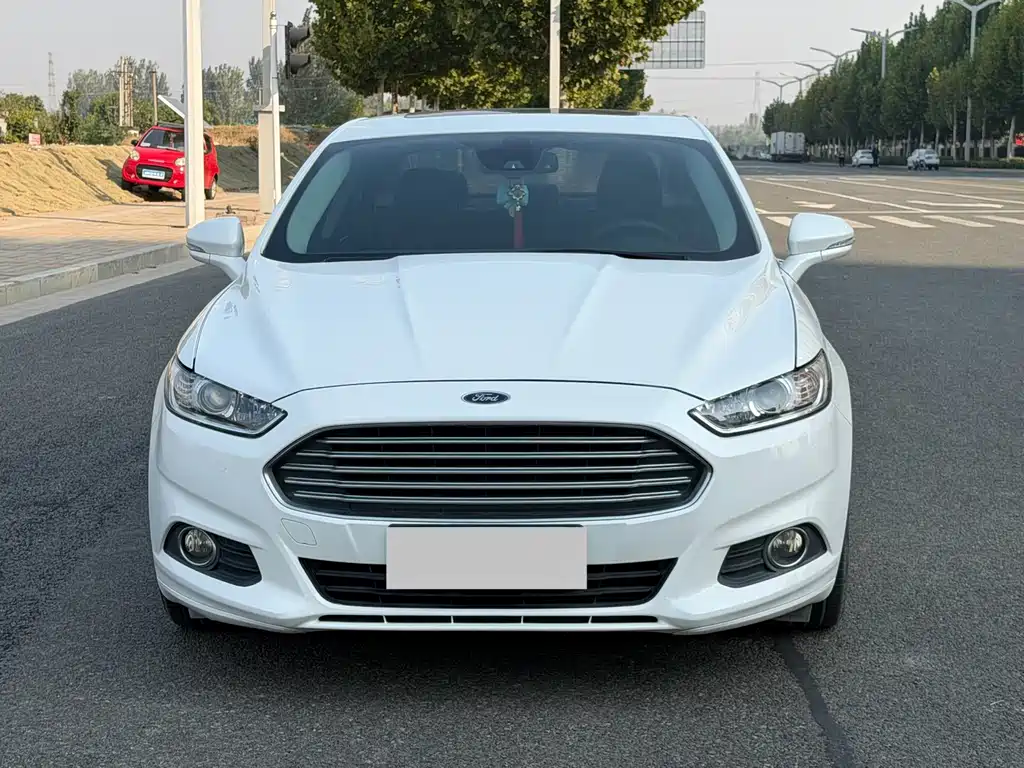 Ford Mondeo — миниатюра 2