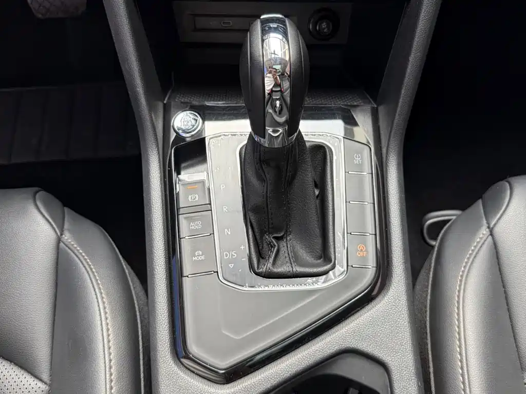 Volkswagen Tharu — миниатюра 15