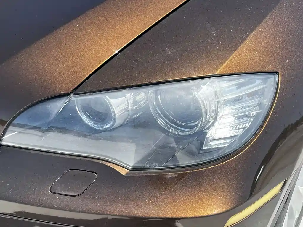 BMW X6 — миниатюра 9