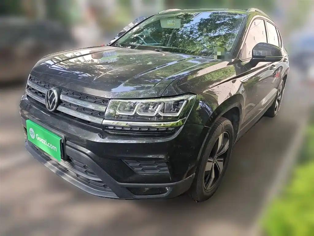 Volkswagen Tharu 2020