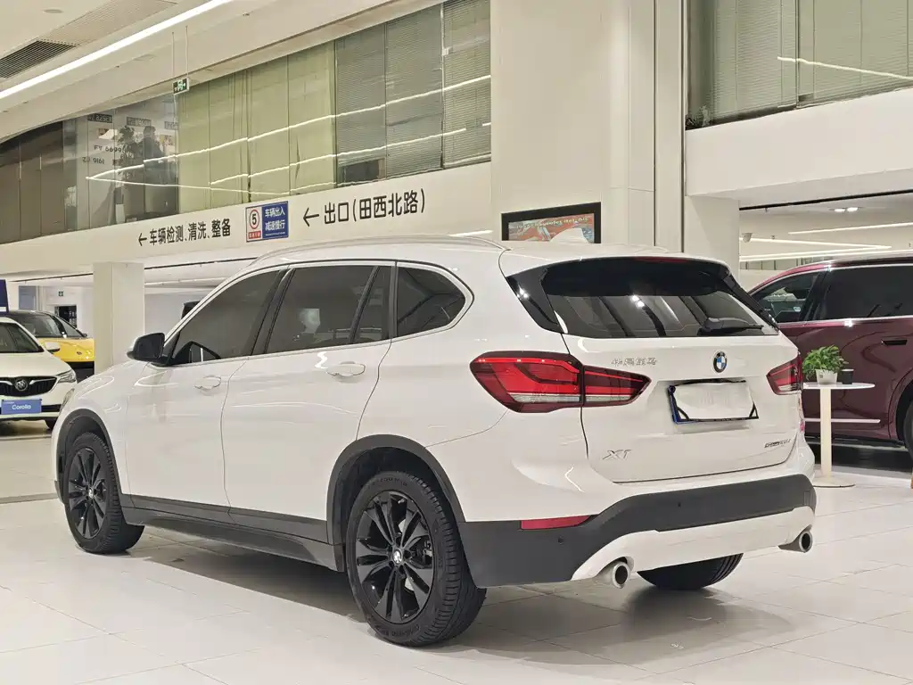 BMW X1 — миниатюра 11
