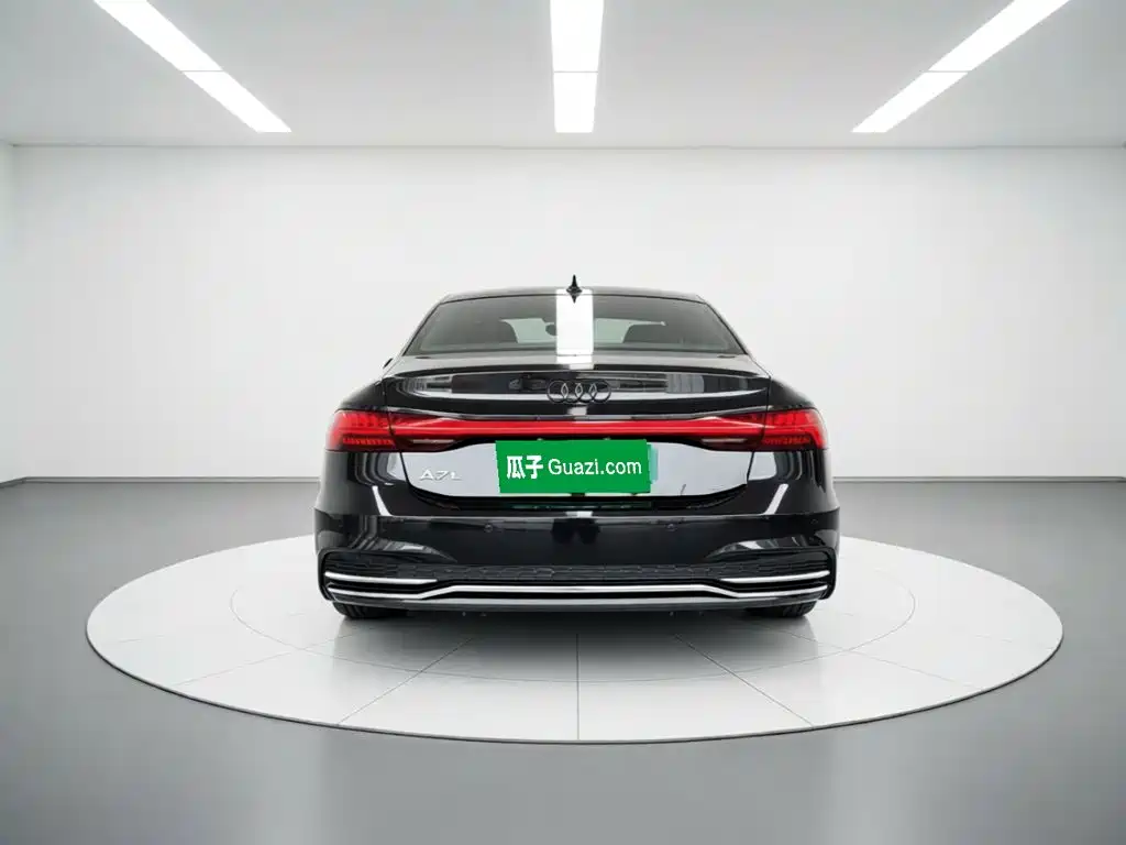 Audi A7L — миниатюра 5