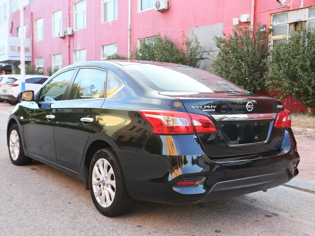 Nissan Sylphy — миниатюра 7